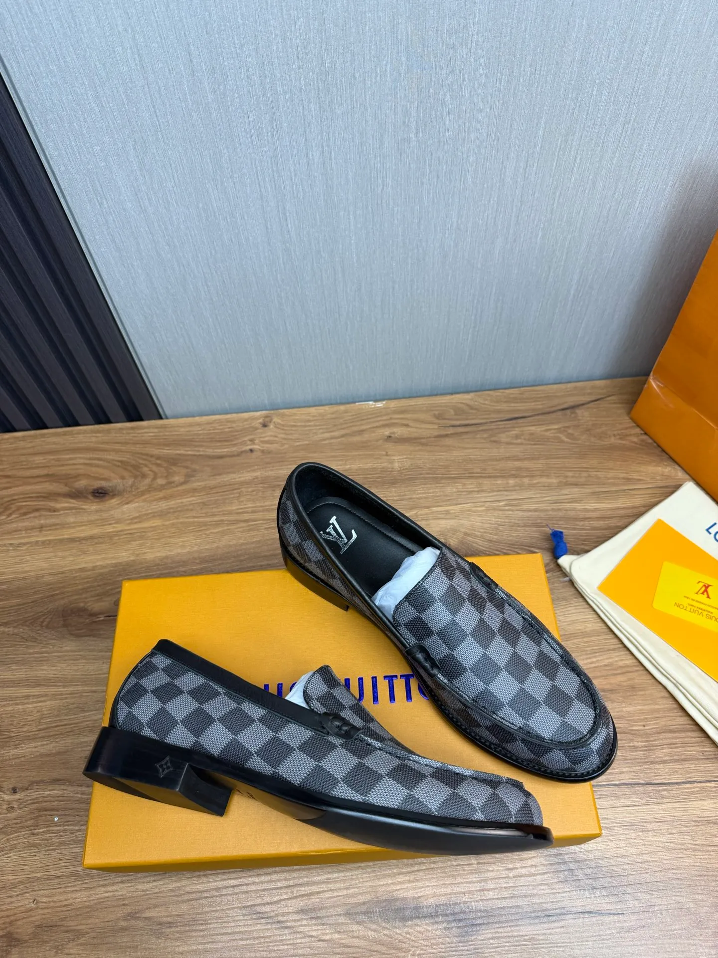 Factory 660💰 LV. Men's business casual leather shoes, all made of imported original brand leather, just to create a more comfortable wearing experience, original non-slip and wear-resistant outsole ✔️16-45 (38.45 non-returnable)